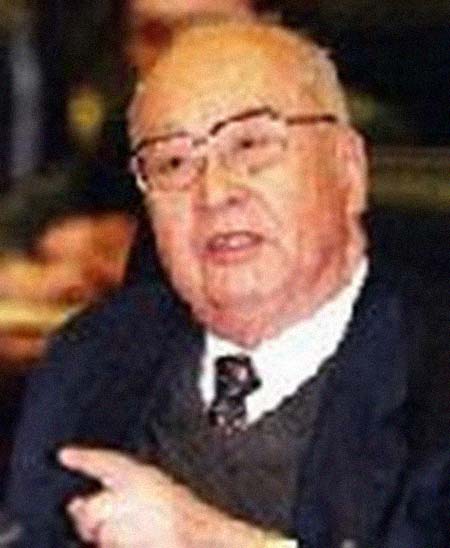 ����Ӣ�����͸���������Ƭ